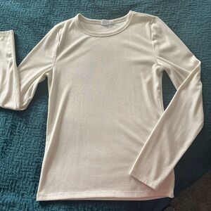 GAP Long Sleeve Crewneck Top in Ivory with tiny Gold metallic stripes